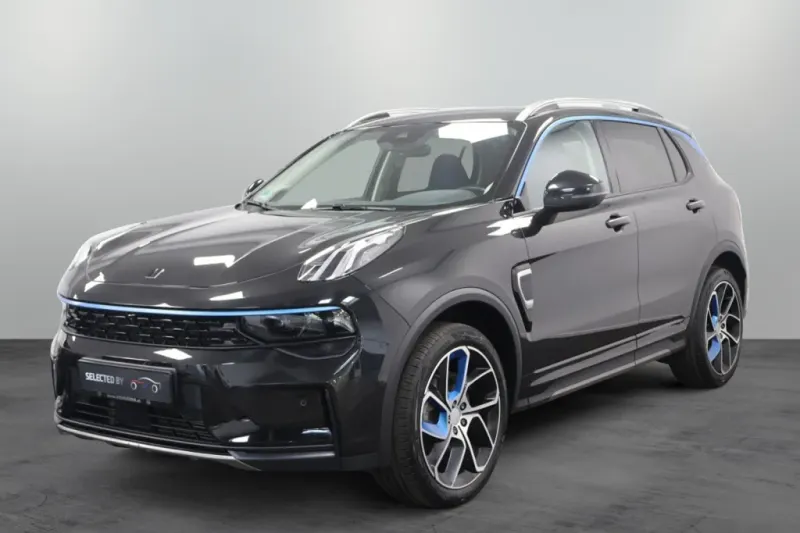 Lynk & Co 01 (2020)