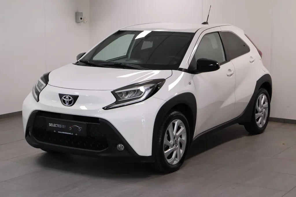 Toyota Aygo X (2023) — foto 1