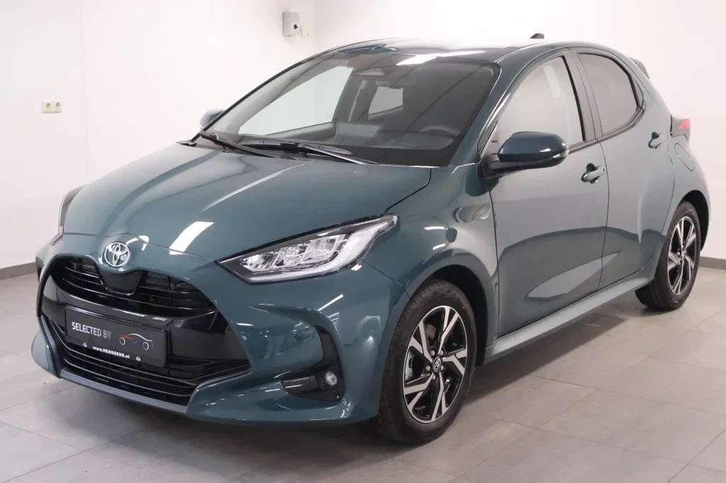Toyota Yaris (2025) — foto 1