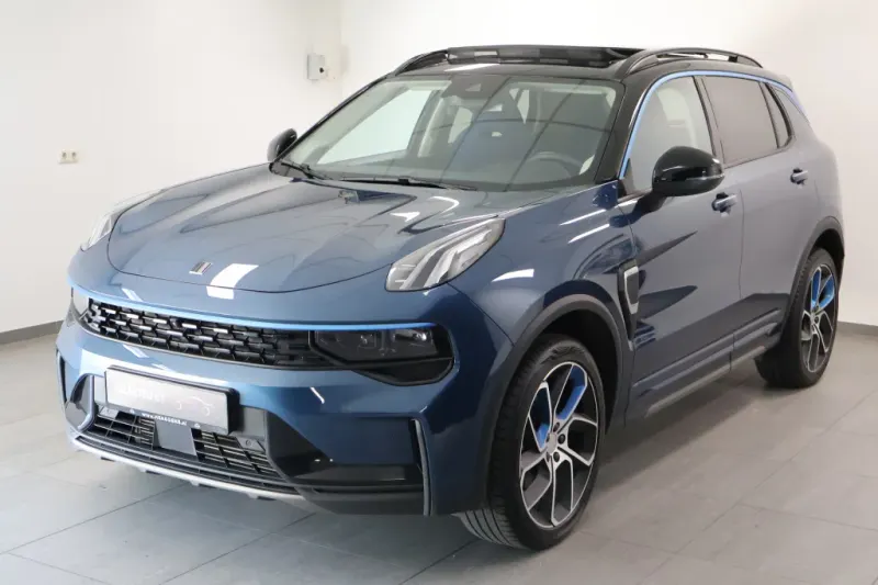 Lynk & Co 01 (2020)