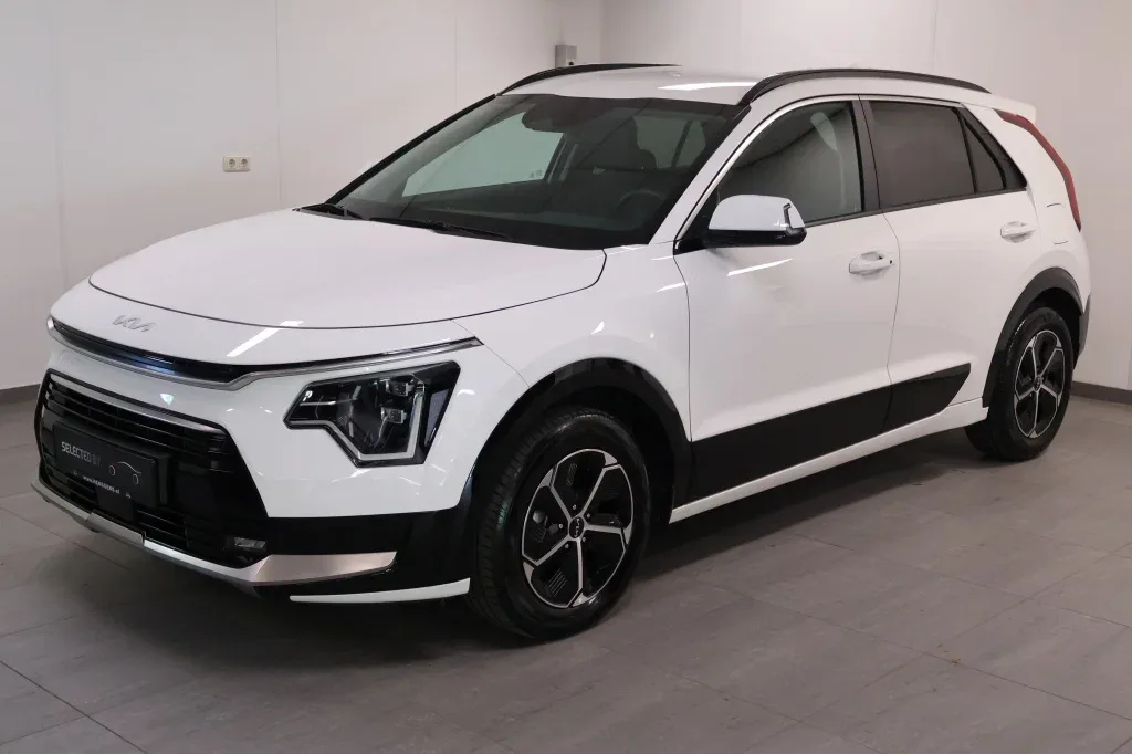 Kia Niro (2024) — foto 1