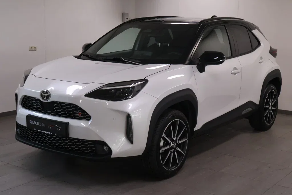 Toyota Yaris Cross (2024) — foto 1