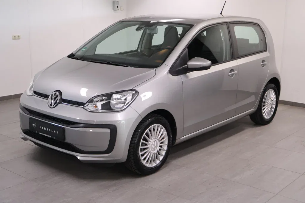 Volkswagen Up! (2016) — foto 1