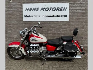 Honda F6C Valkyrie 1500 (1997) — foto 1