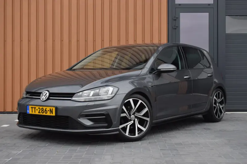 Volkswagen Golf (2017)
