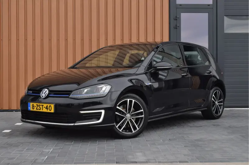 Volkswagen Golf (2015)