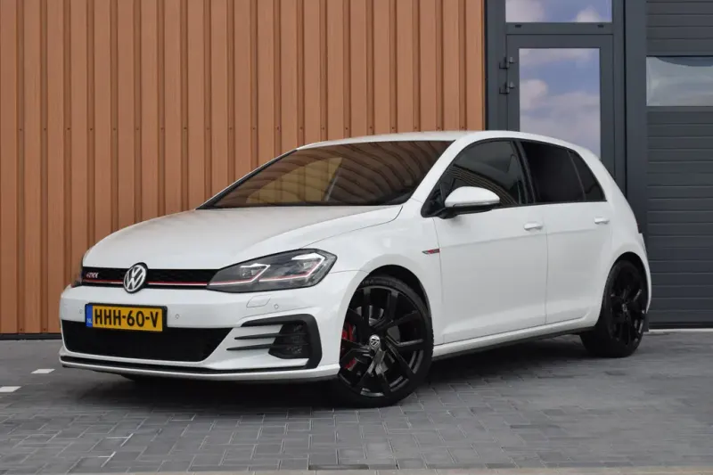 Volkswagen Golf (2019)