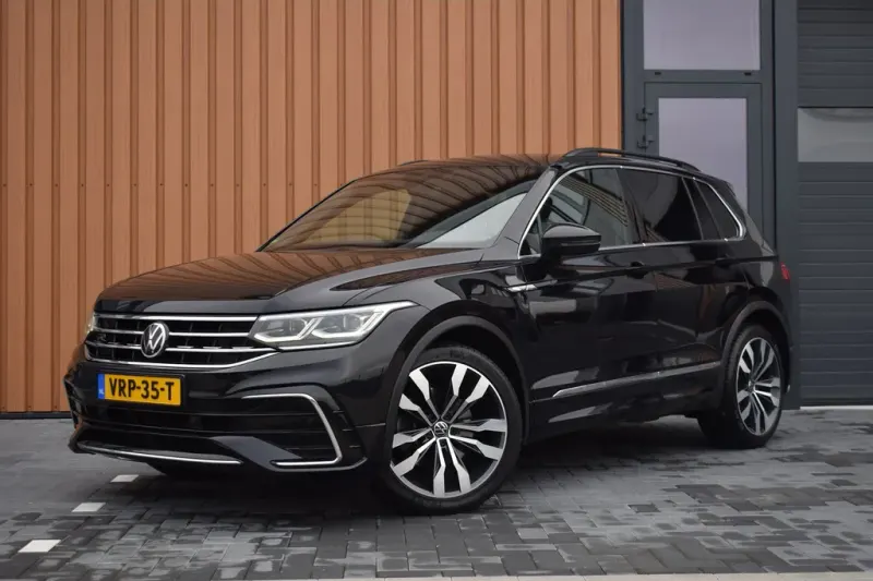 Volkswagen Tiguan (2021)