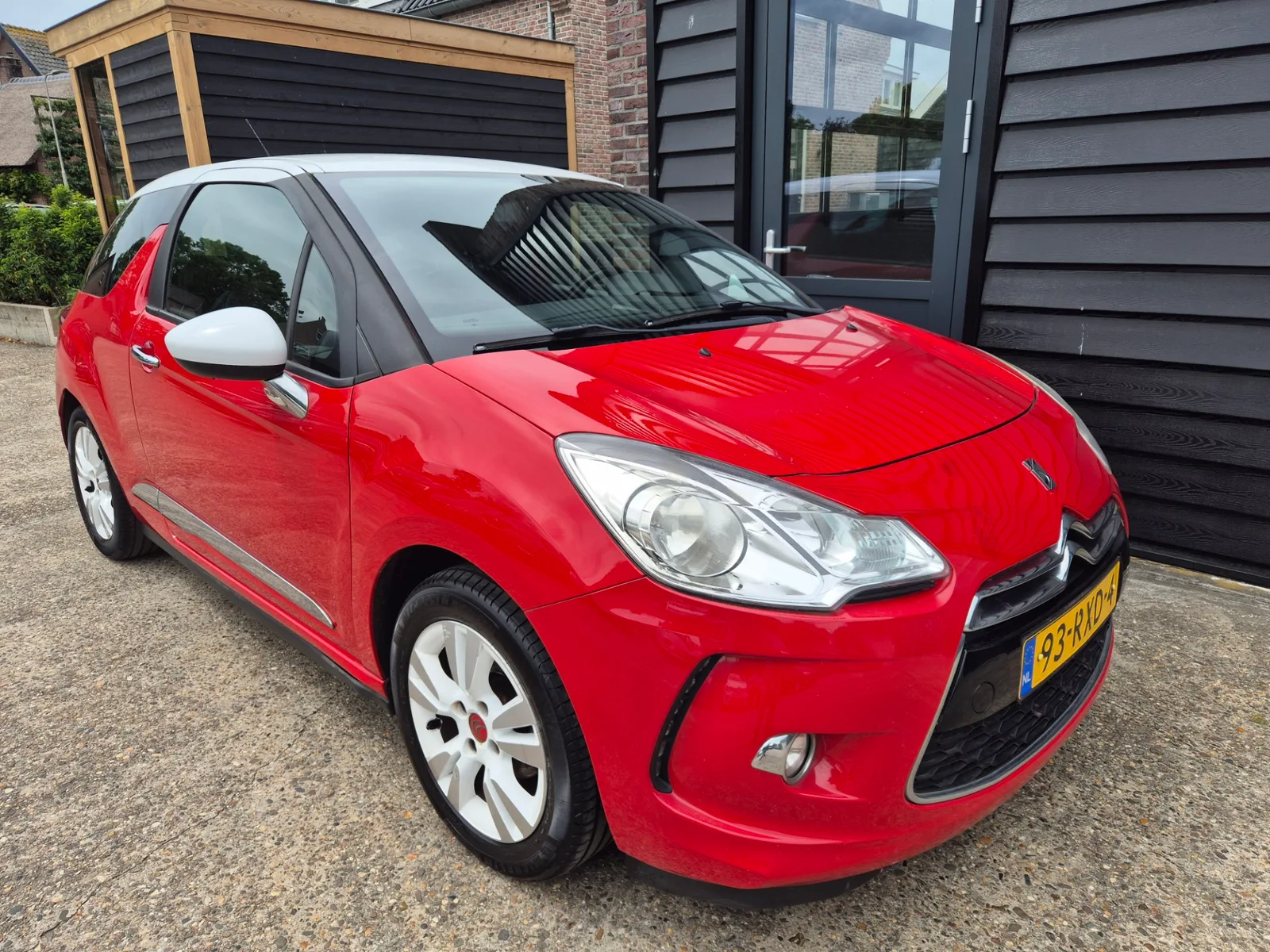 Citroën DS3 (2011) — foto 1