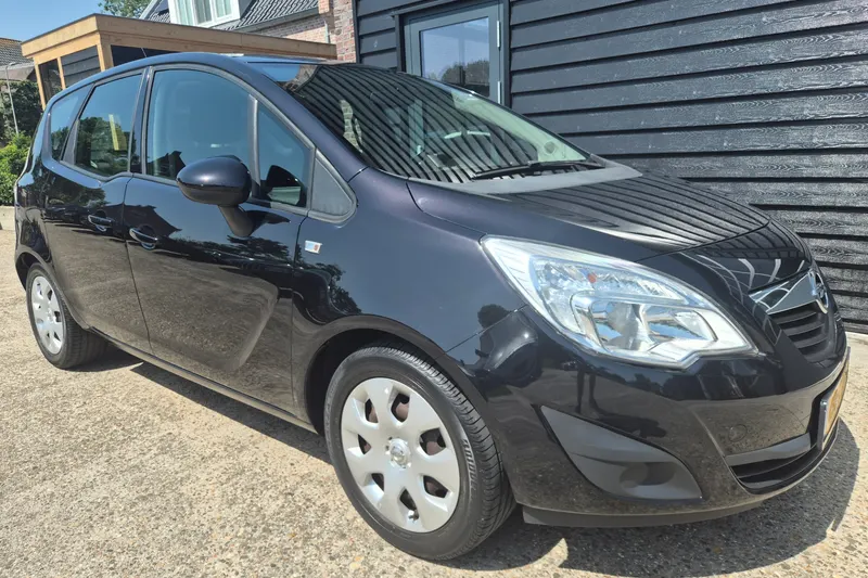 Opel Meriva (2011)