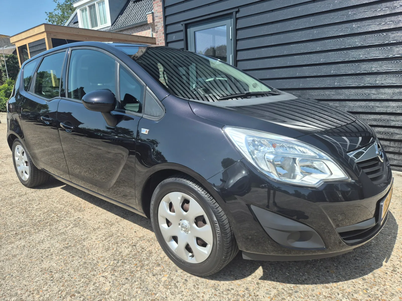 Opel Meriva (2011) — foto 1