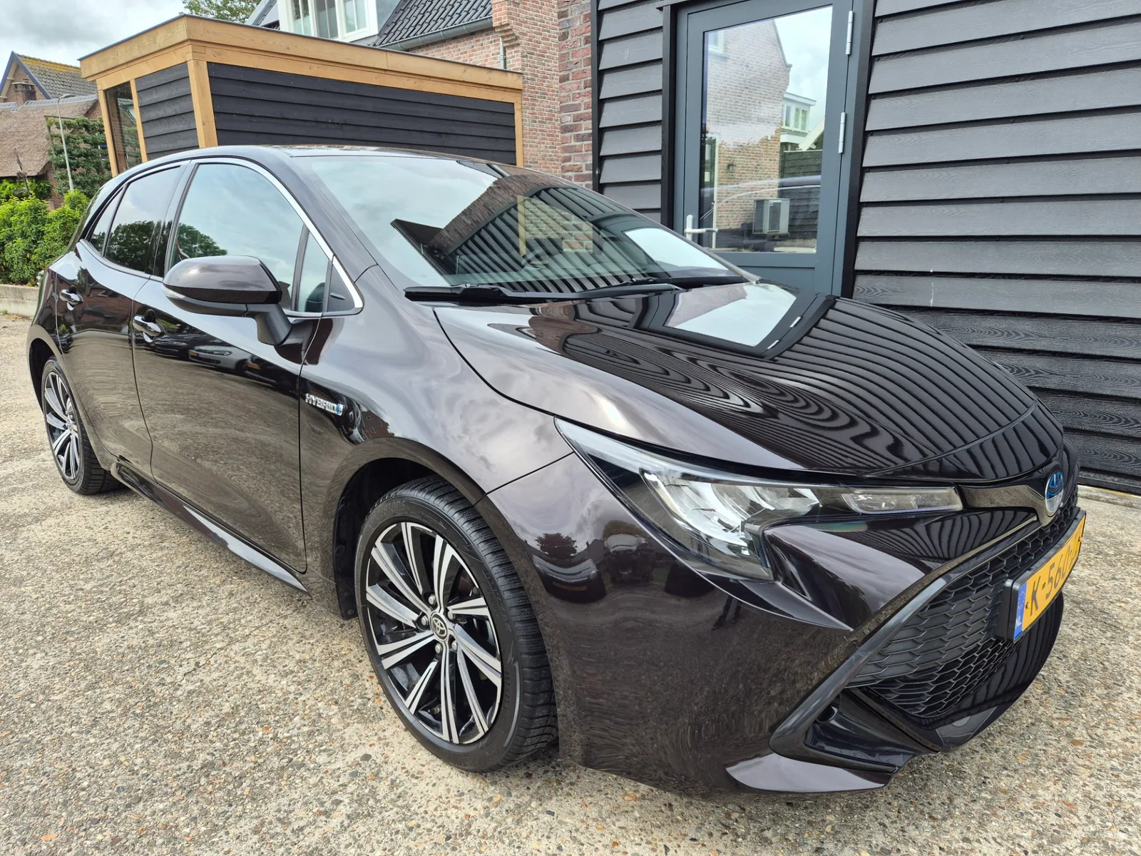 Toyota Corolla (2021) — foto 1