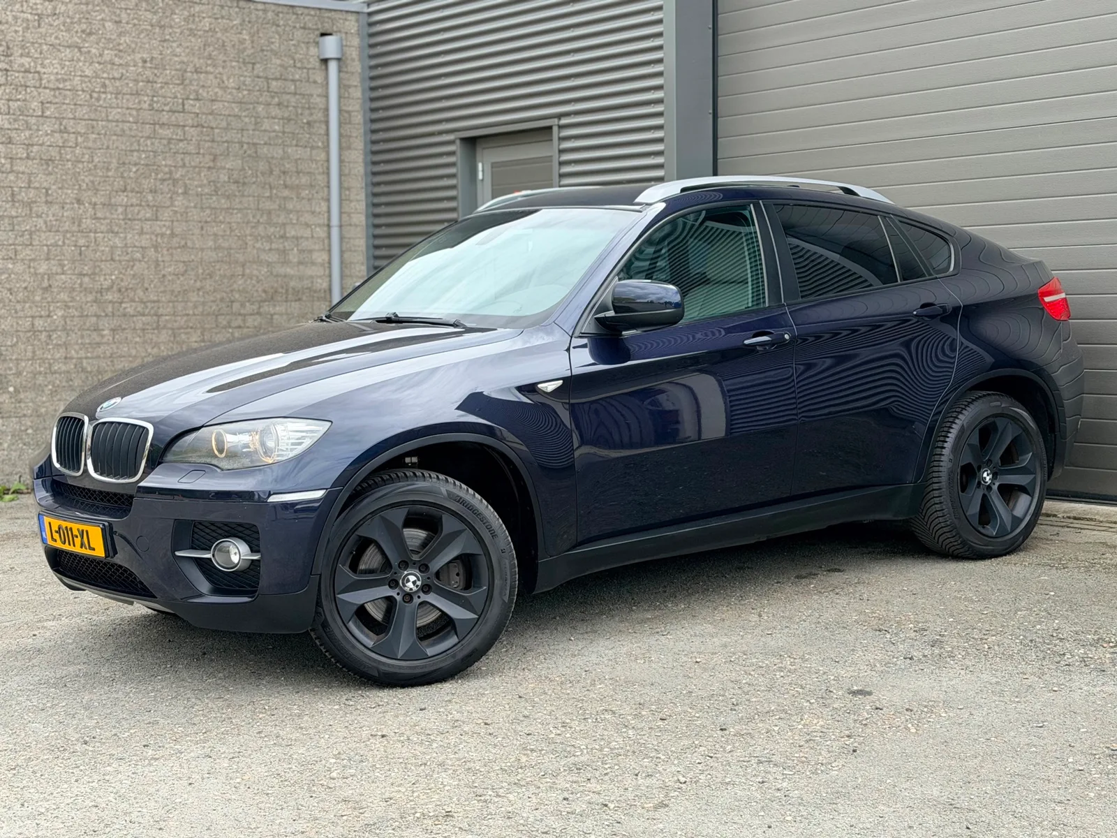 BMW X6 (2010) — foto 1