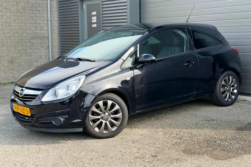 Opel Corsa (2010)