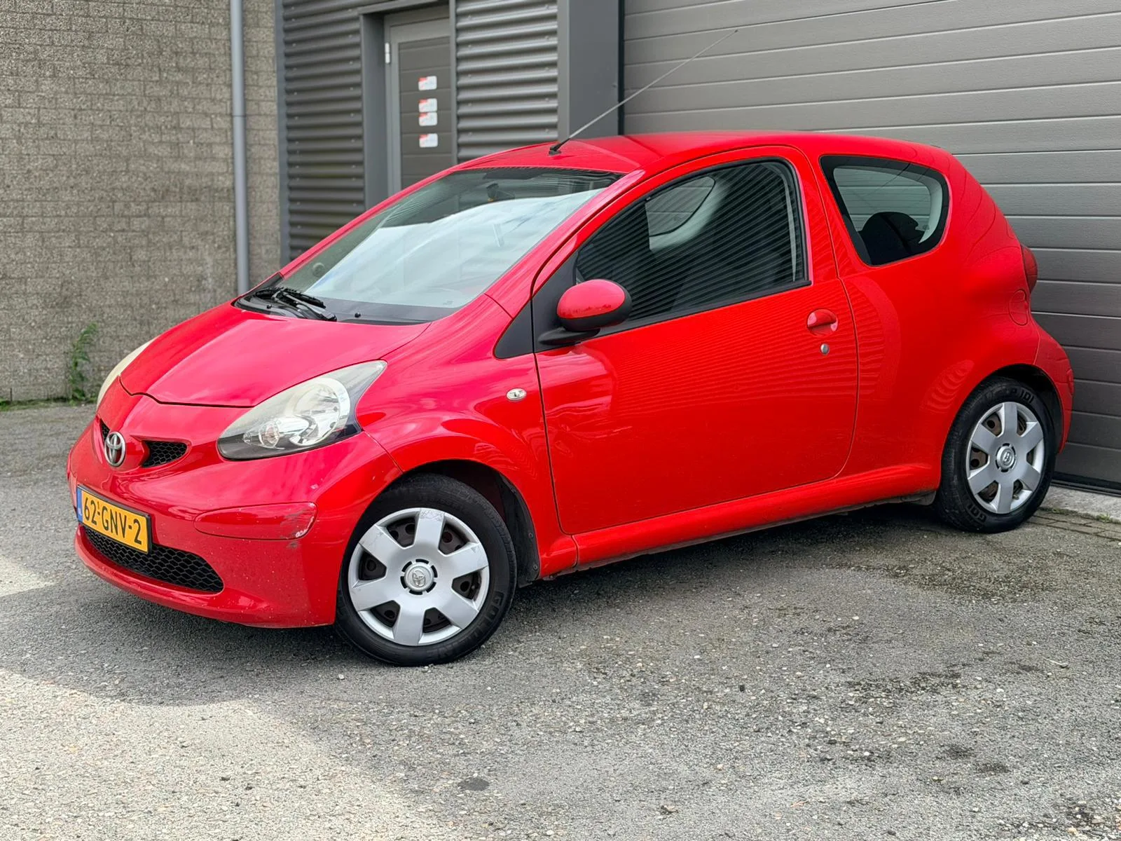 Toyota Aygo (2008) — foto 1