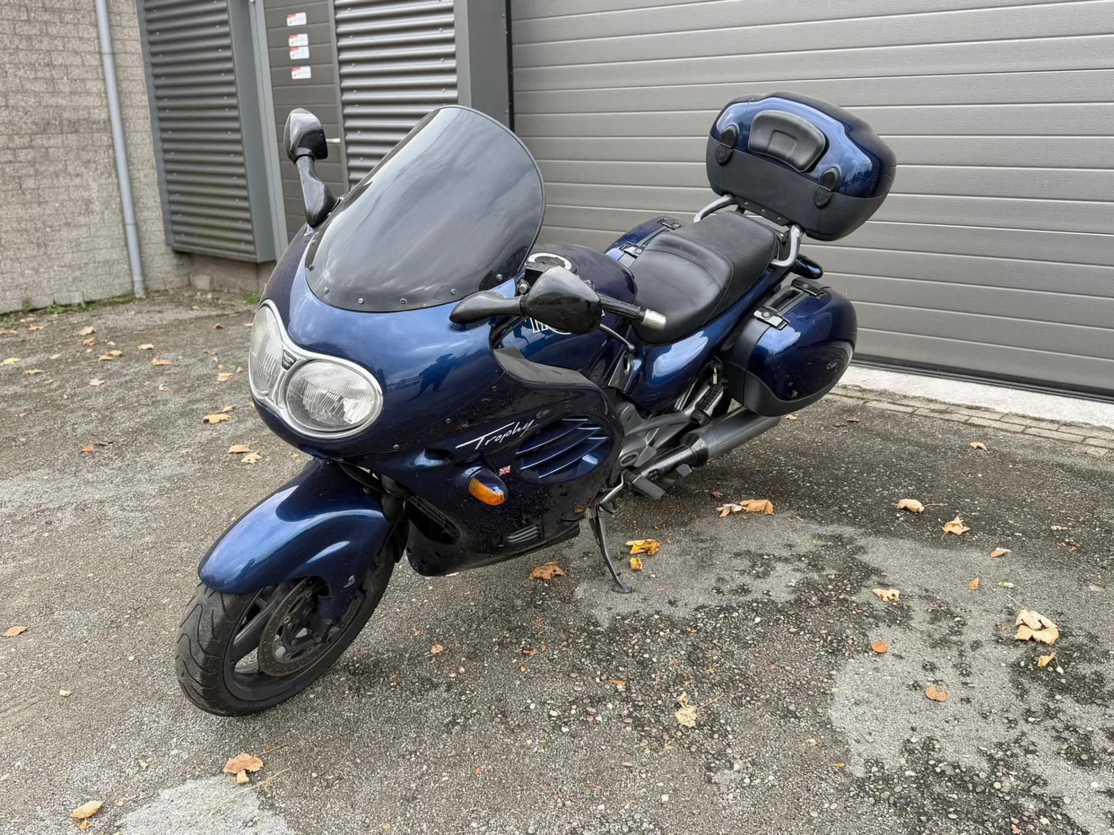 Triumph Trophy 1200 (1997) — foto 1