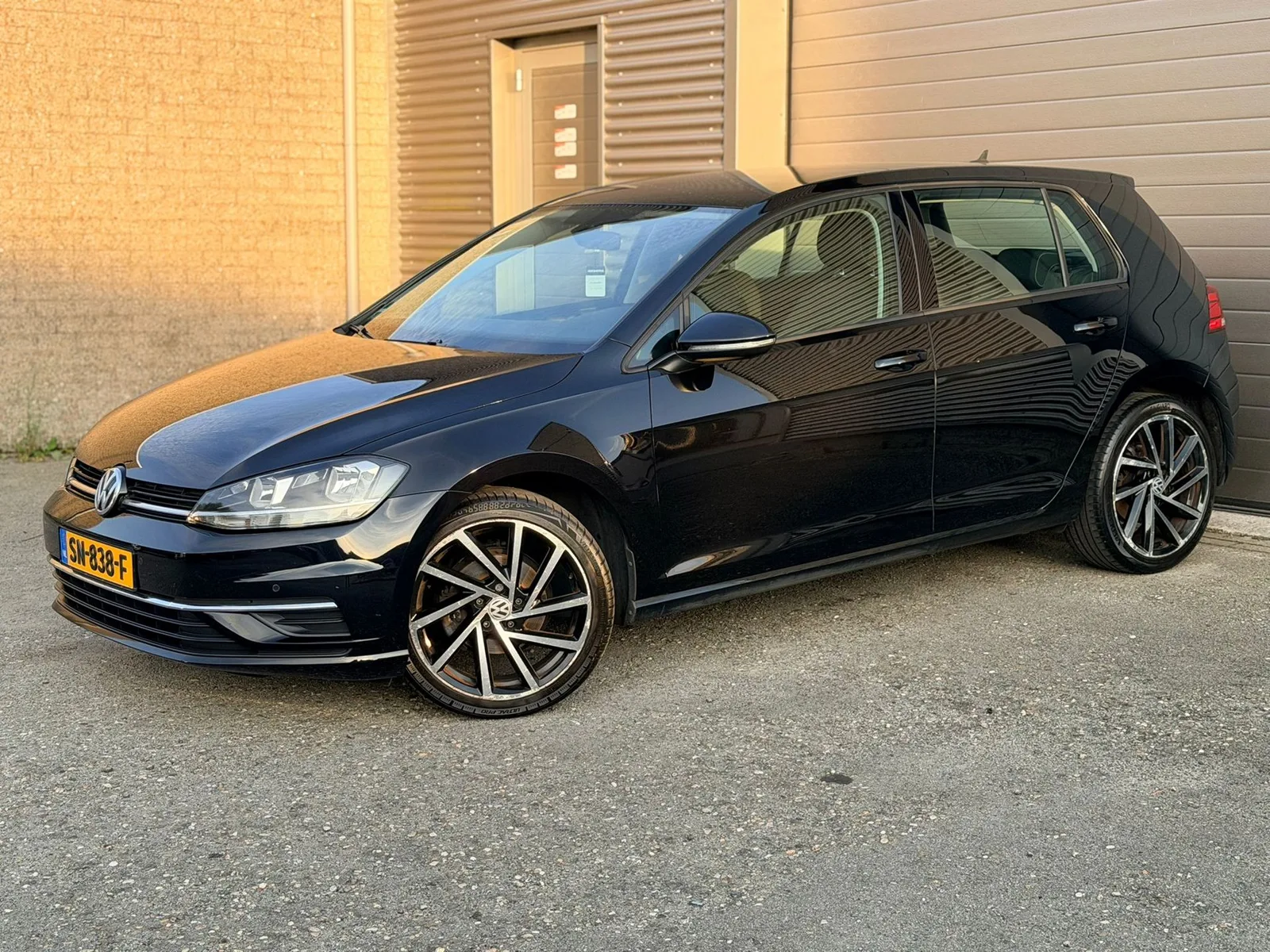 Volkswagen Golf (2017) — foto 1