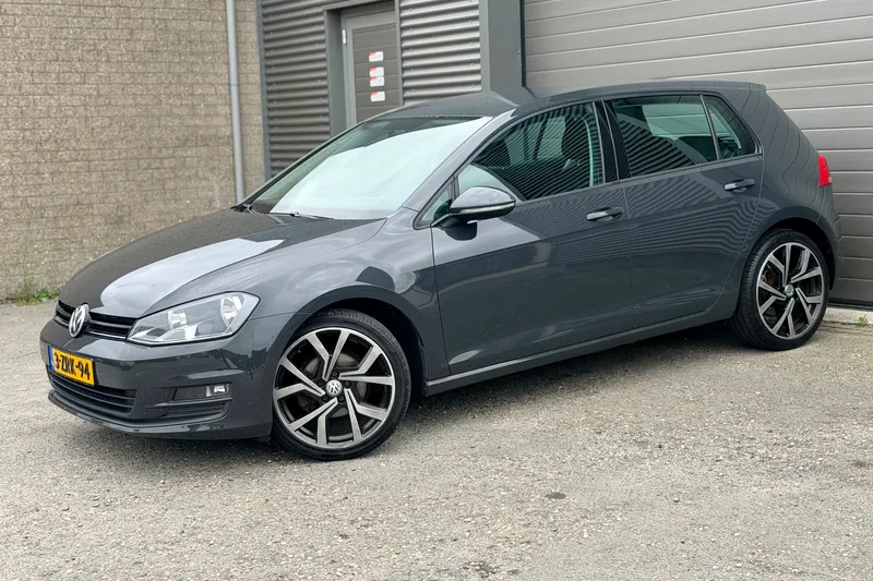 Volkswagen Golf (2015)