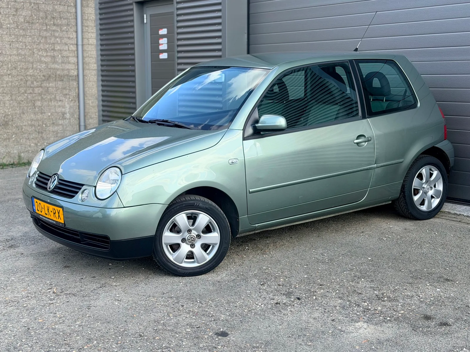 Volkswagen Lupo (2003) — foto 1