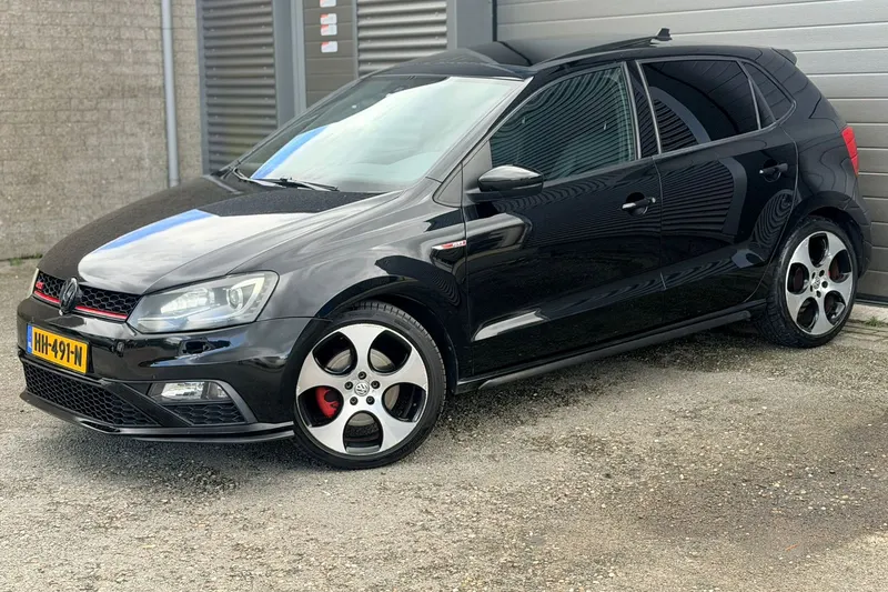 Volkswagen Polo (2012)