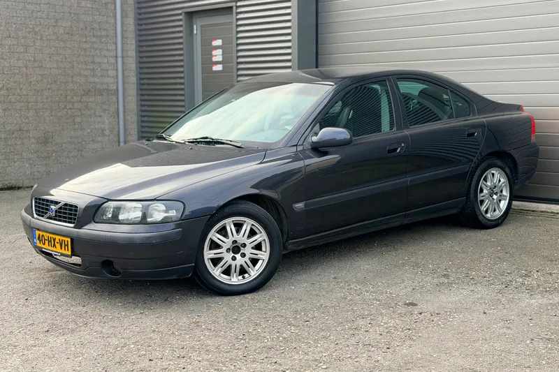 Volvo S60 (2002)