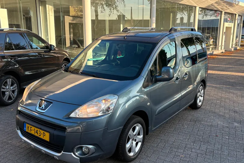 Peugeot Partner (2011)