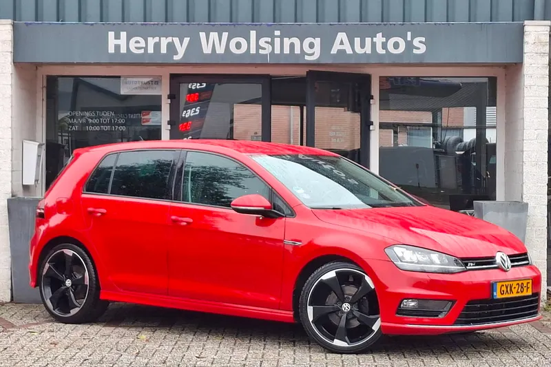 Volkswagen Golf (2016)