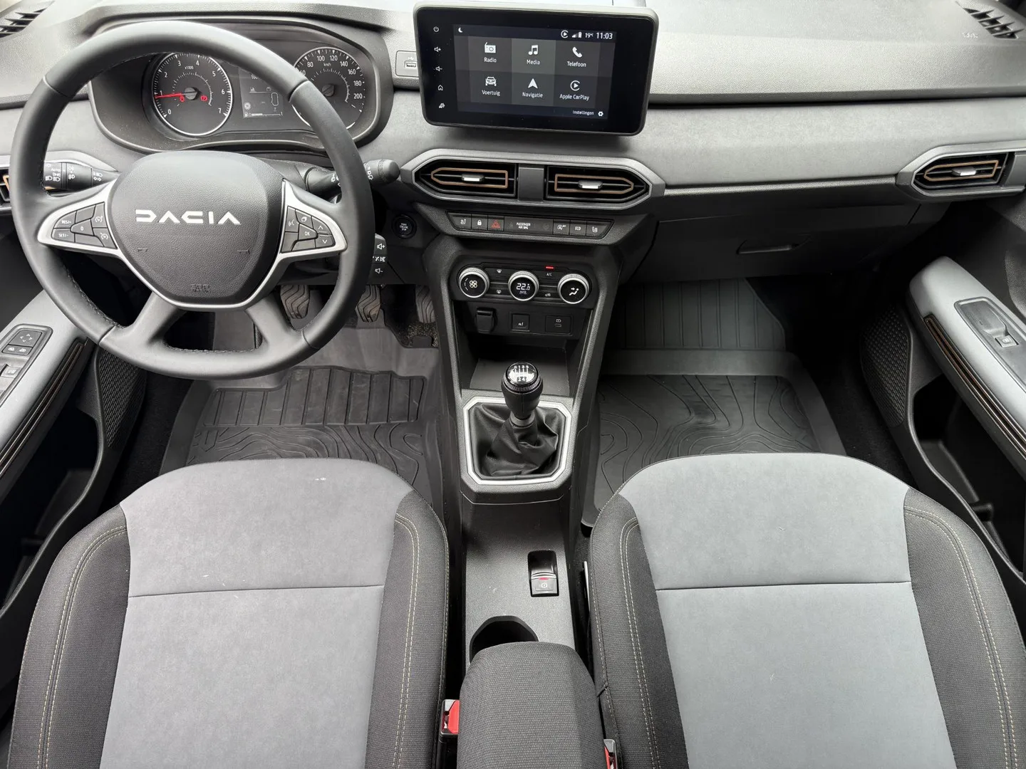 Dacia Sandero Stepway (2025) — foto 1