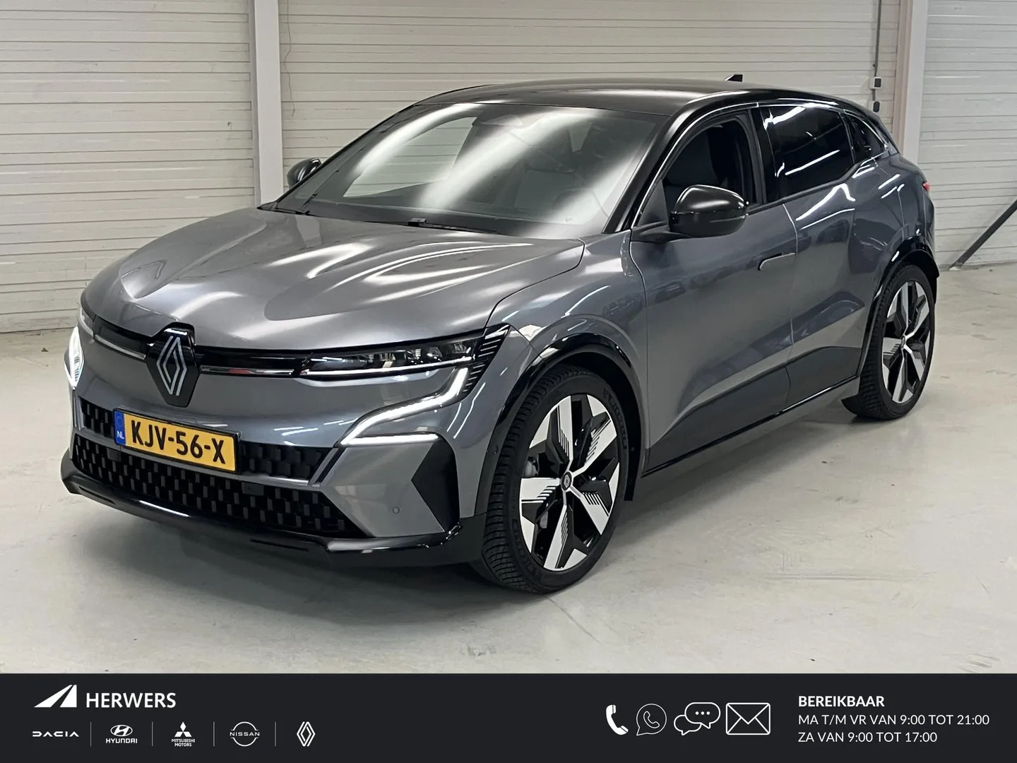 Renault Mégane E-Tech (2023) — foto 1
