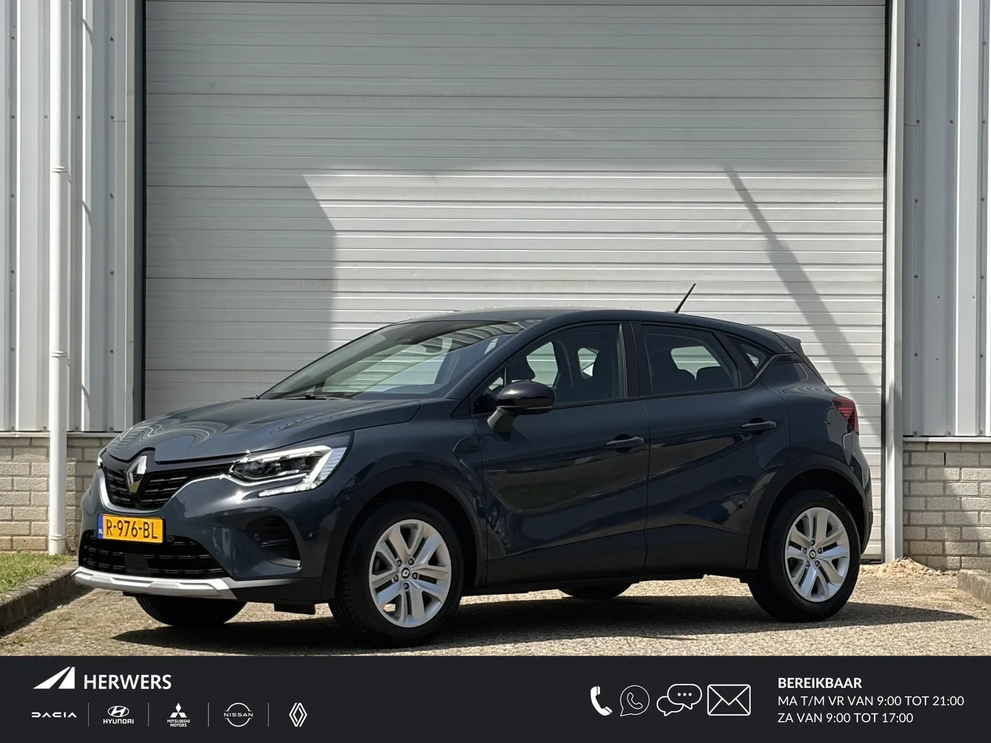 Renault Captur (2022) — foto 1