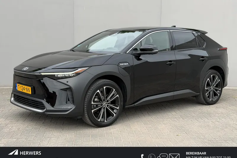 Toyota bZ4X (2023)