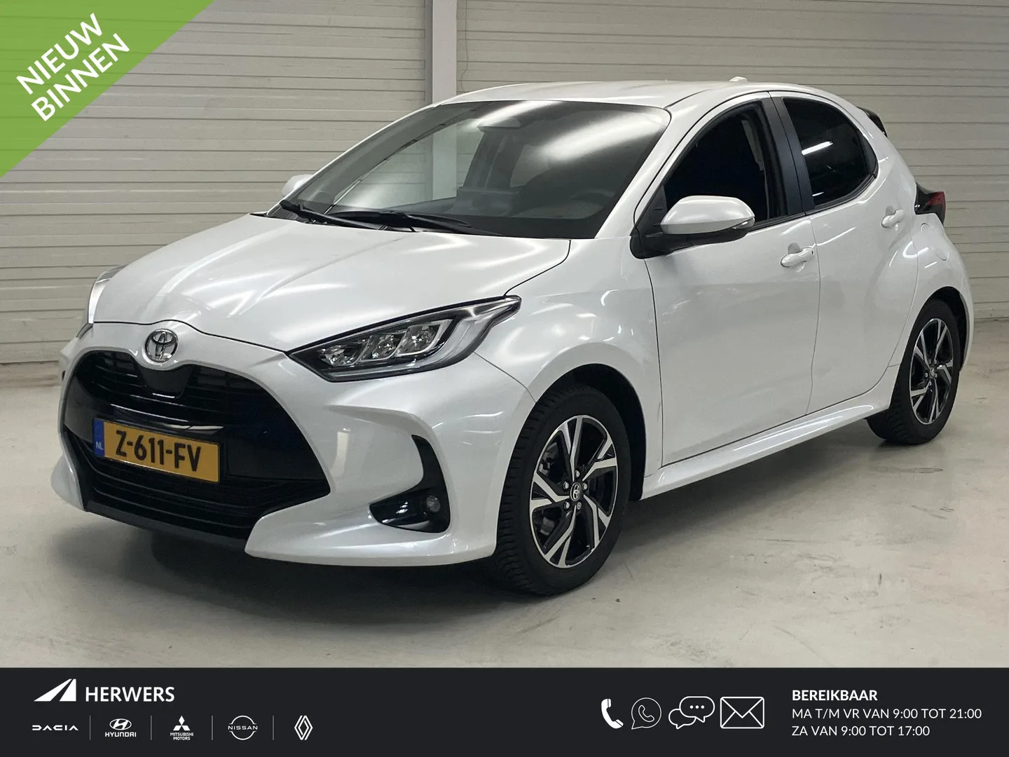Toyota Yaris (2024) — foto 1