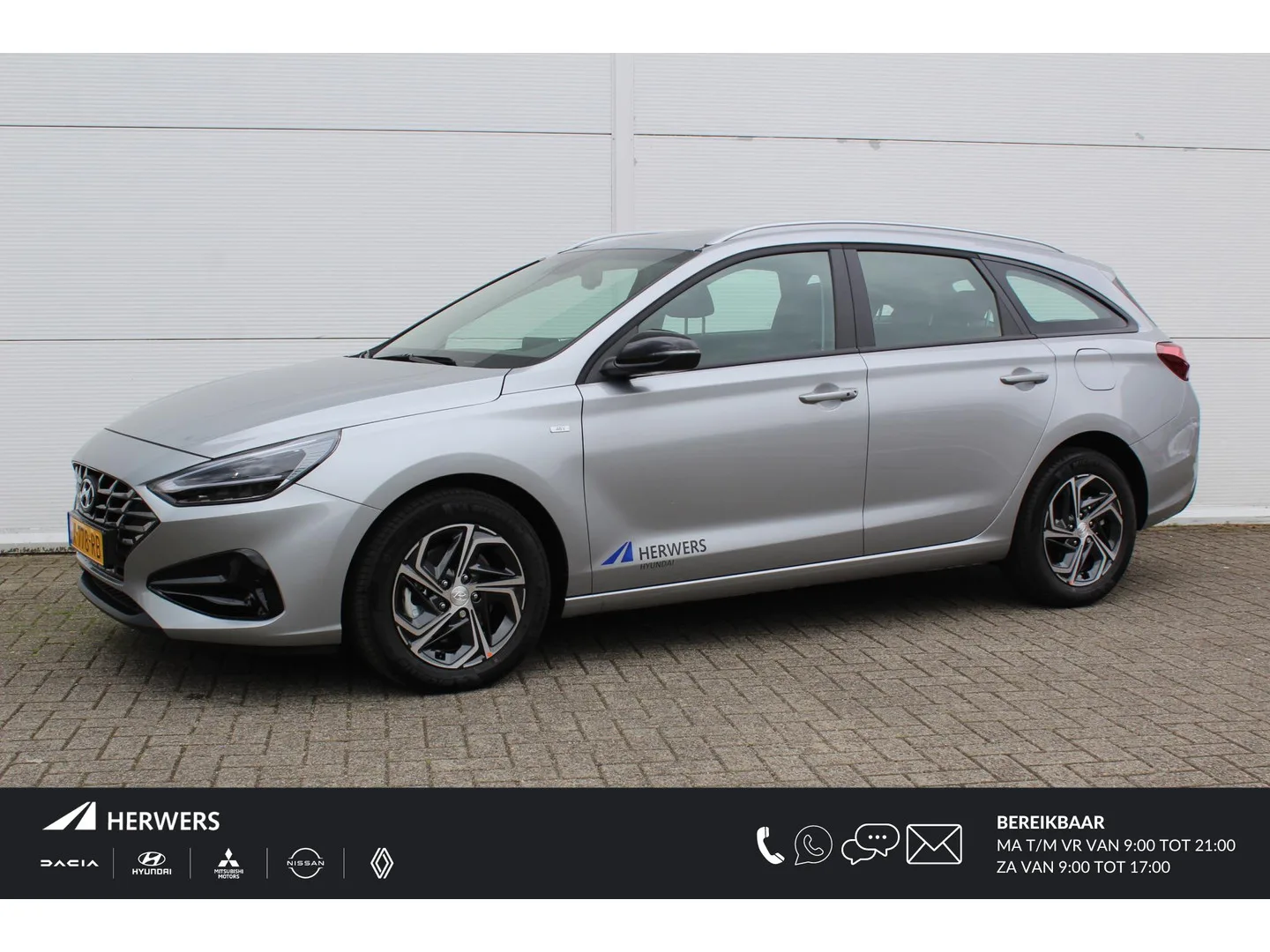 Hyundai i30 (2024) — foto 1