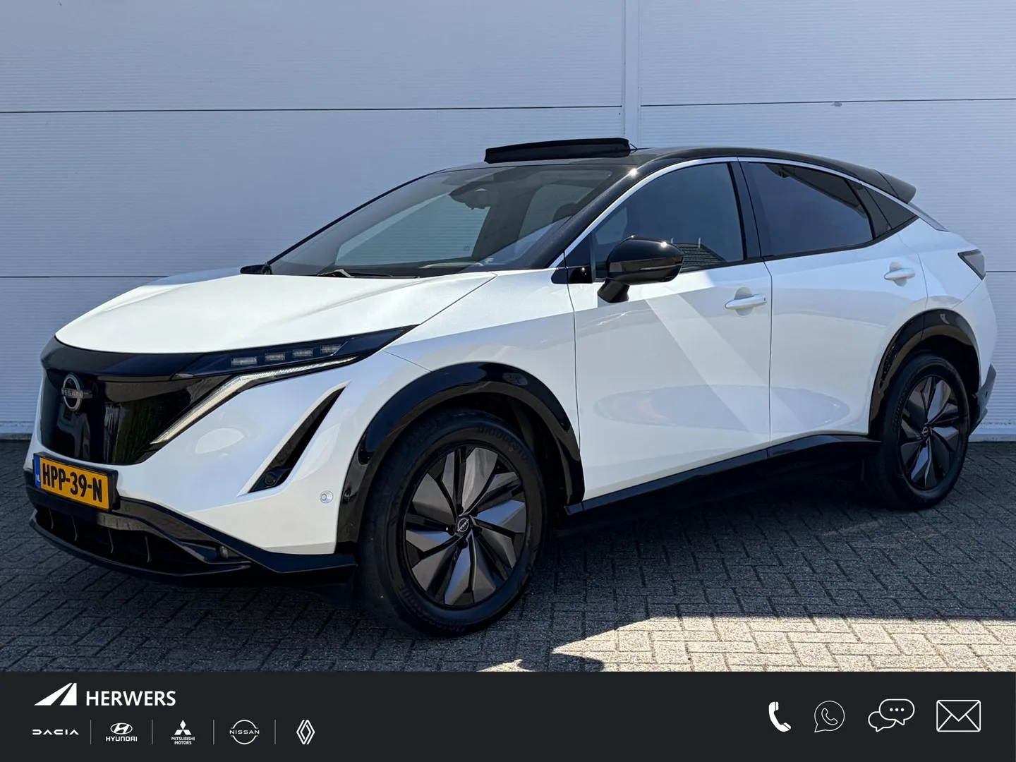 Nissan Ariya (2025) — foto 1
