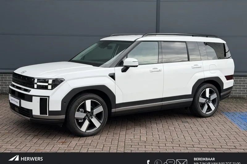 Hyundai Santa Fe (2025)