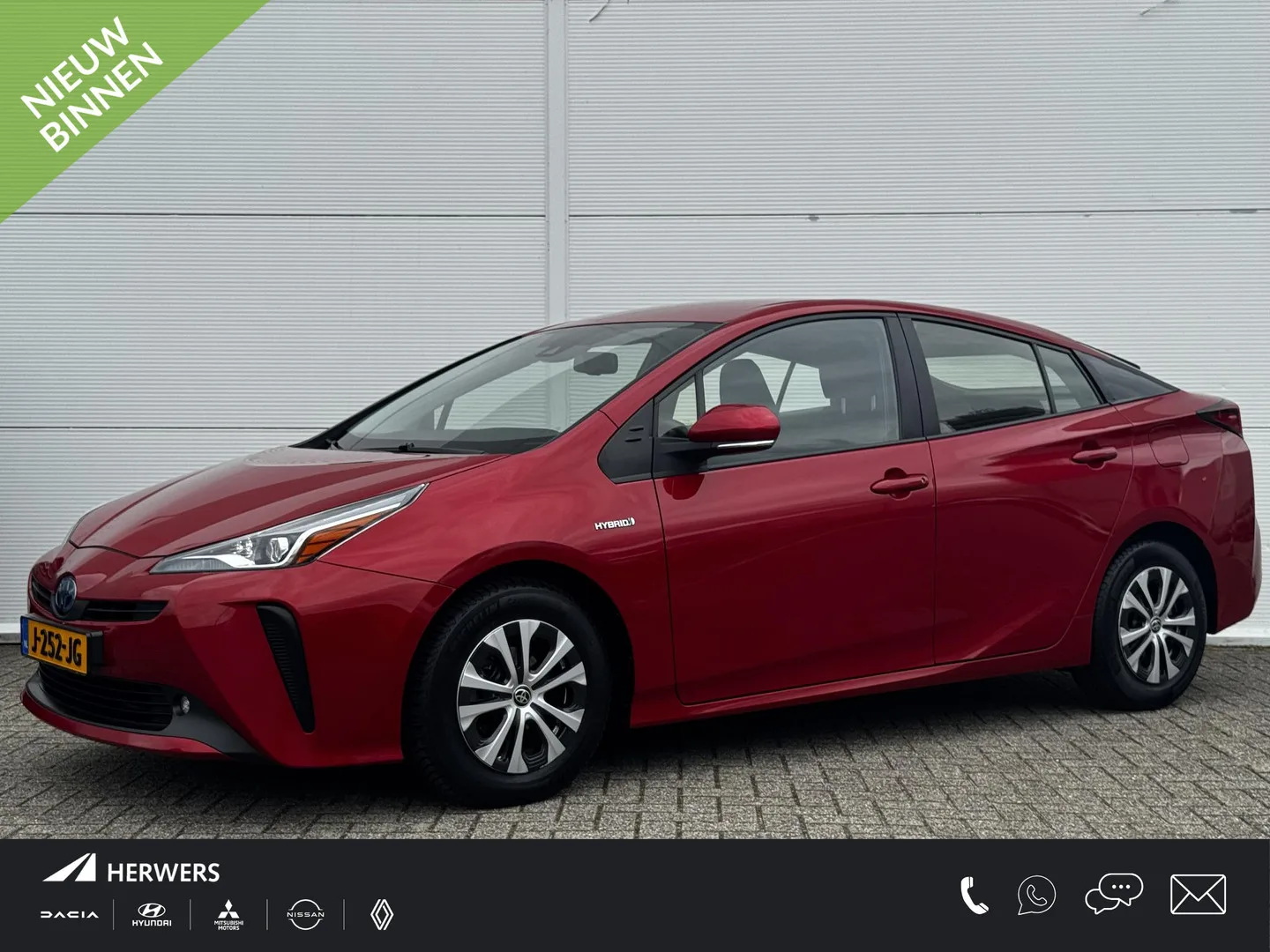 Toyota Prius (2020) — foto 1