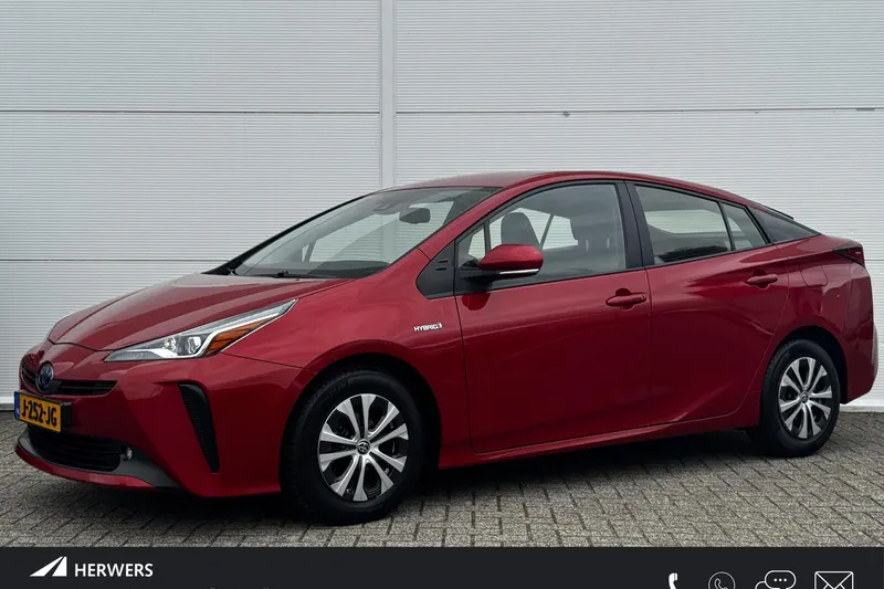 Toyota Prius (2020)