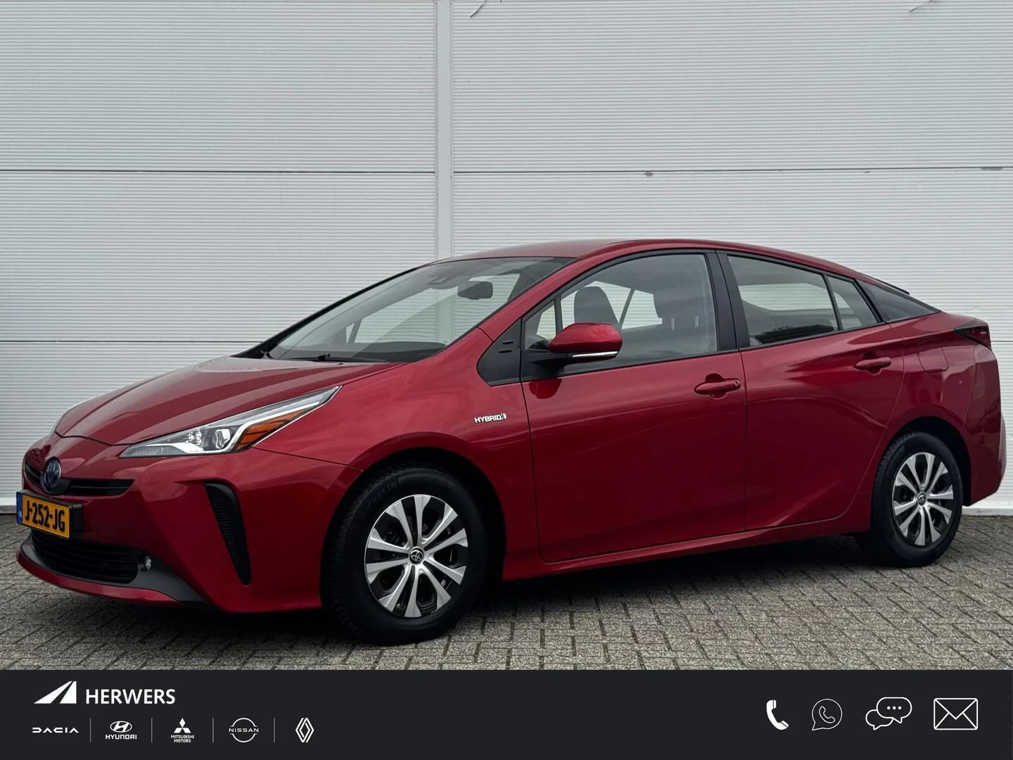 Toyota Prius (2020) — foto 1