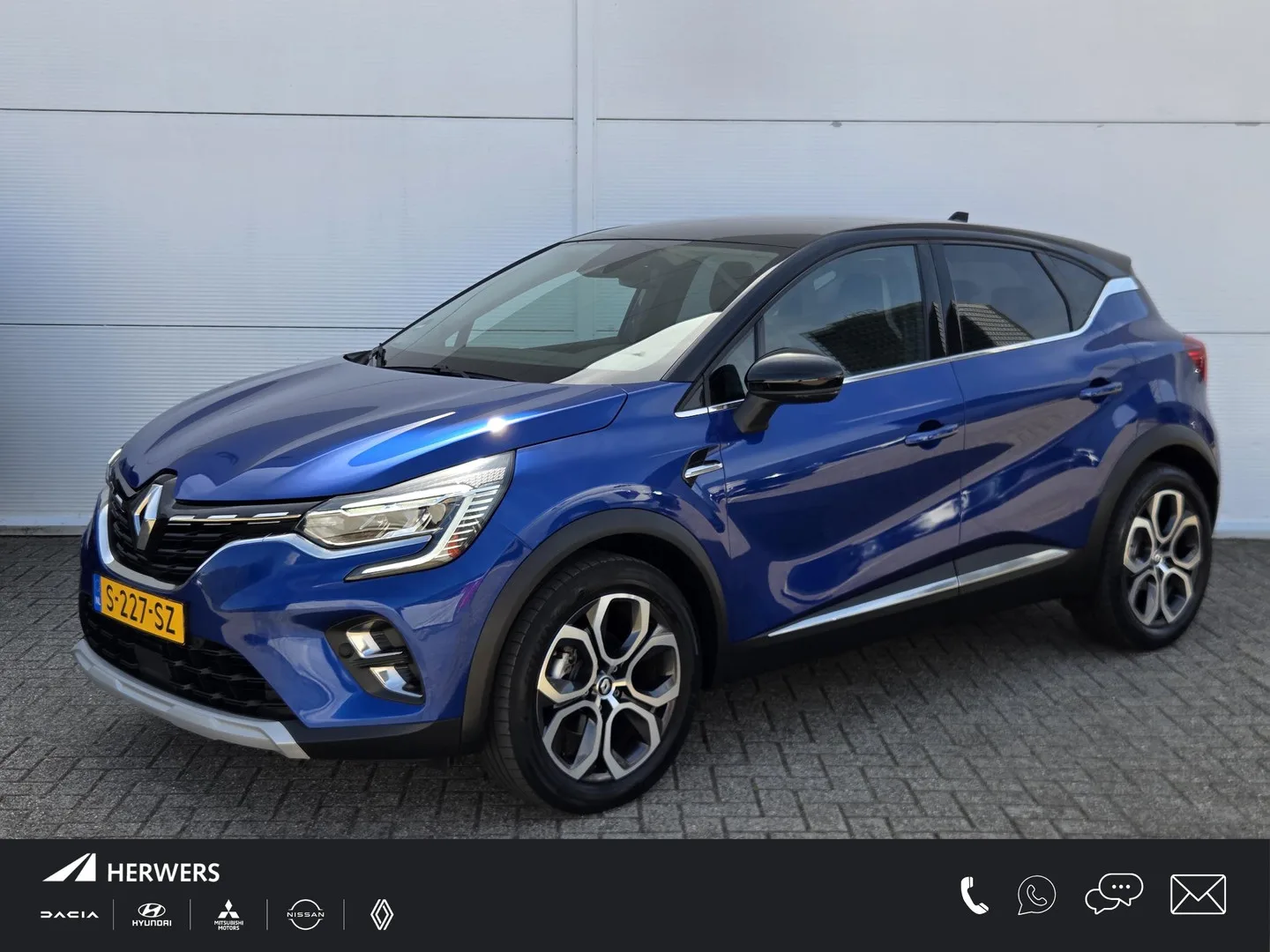Renault Captur (2022) — foto 1