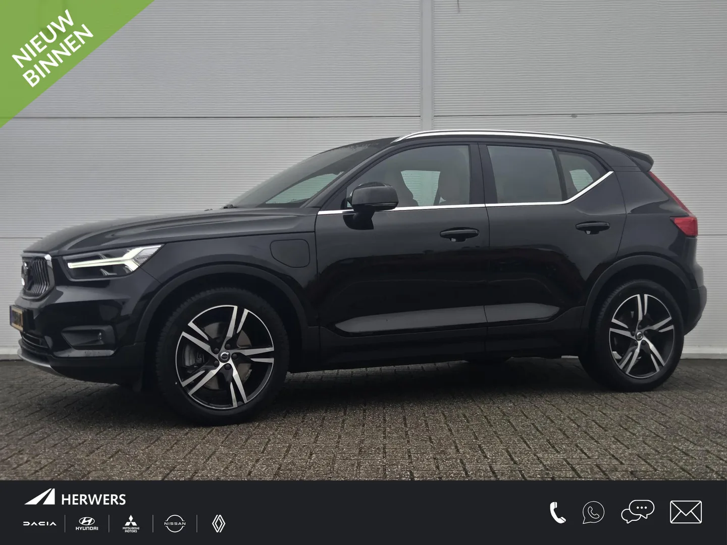 Volvo XC40 (2020) — foto 1