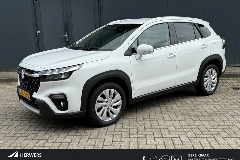 Suzuki S-Cross (2025)