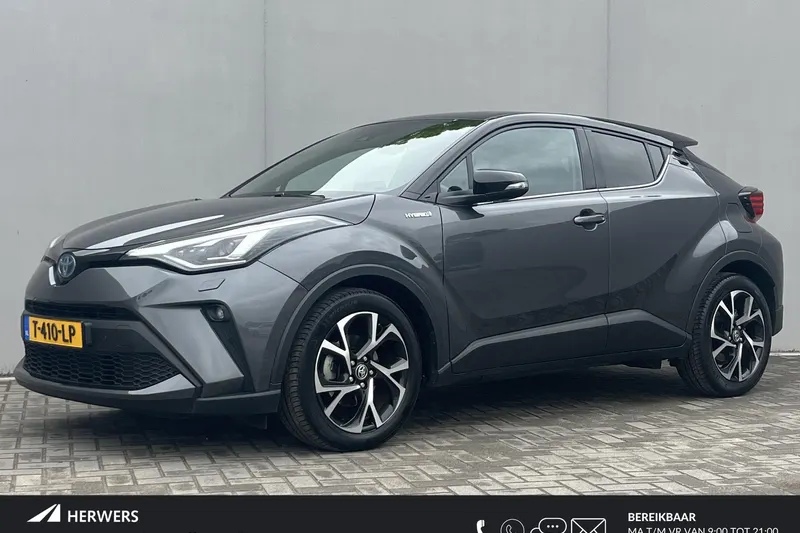 Toyota C-HR (2021)