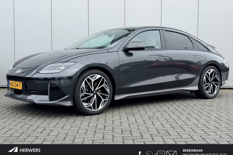 Hyundai Ioniq 6 (2023)