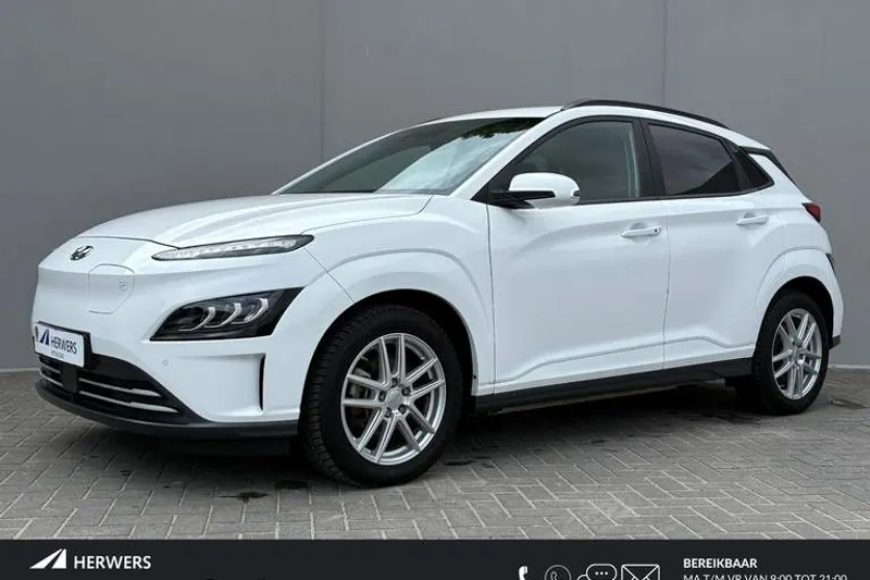 Hyundai Kona (2023)