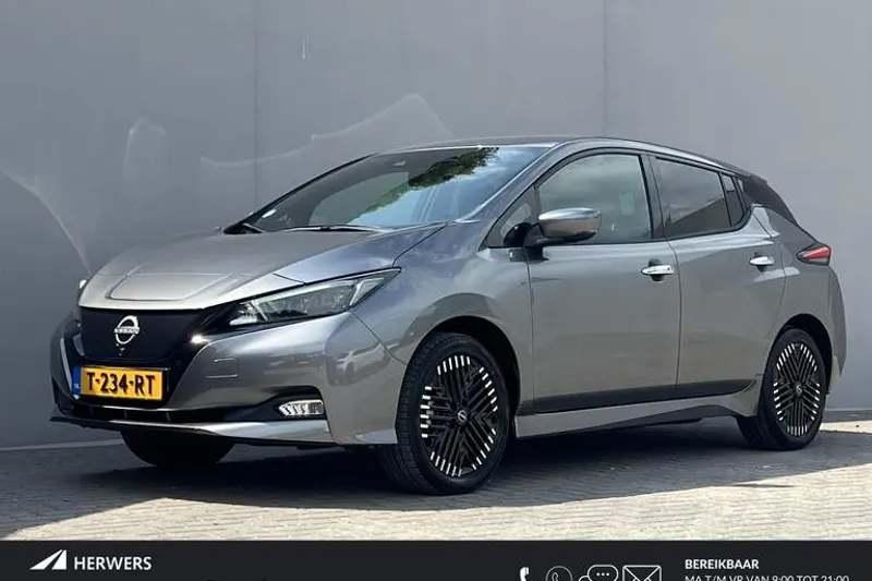 Nissan Leaf (2023)