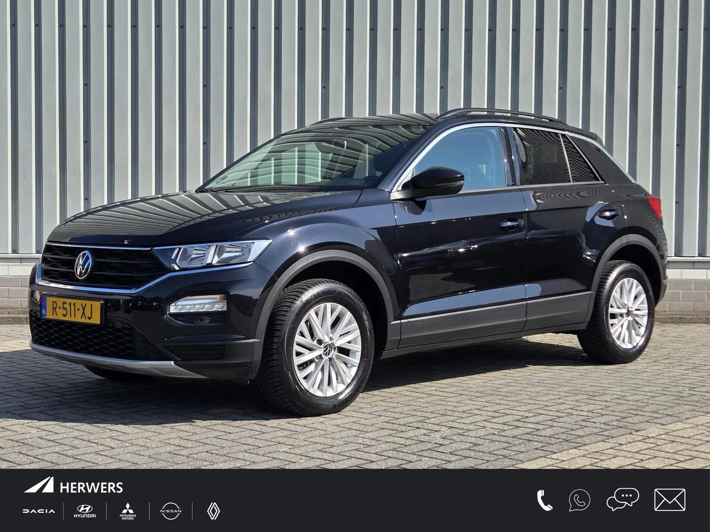 Volkswagen T-Roc (2020) — foto 1