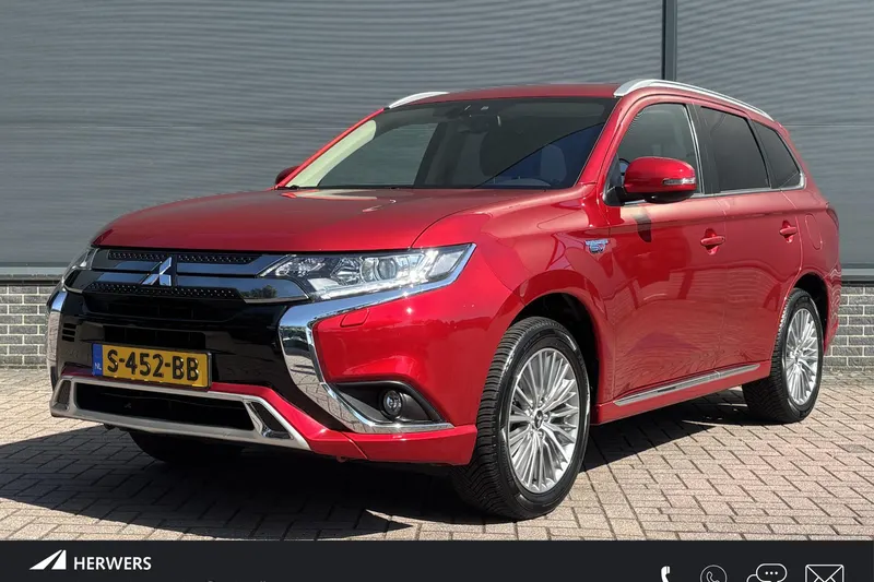 Mitsubishi Outlander (2021)