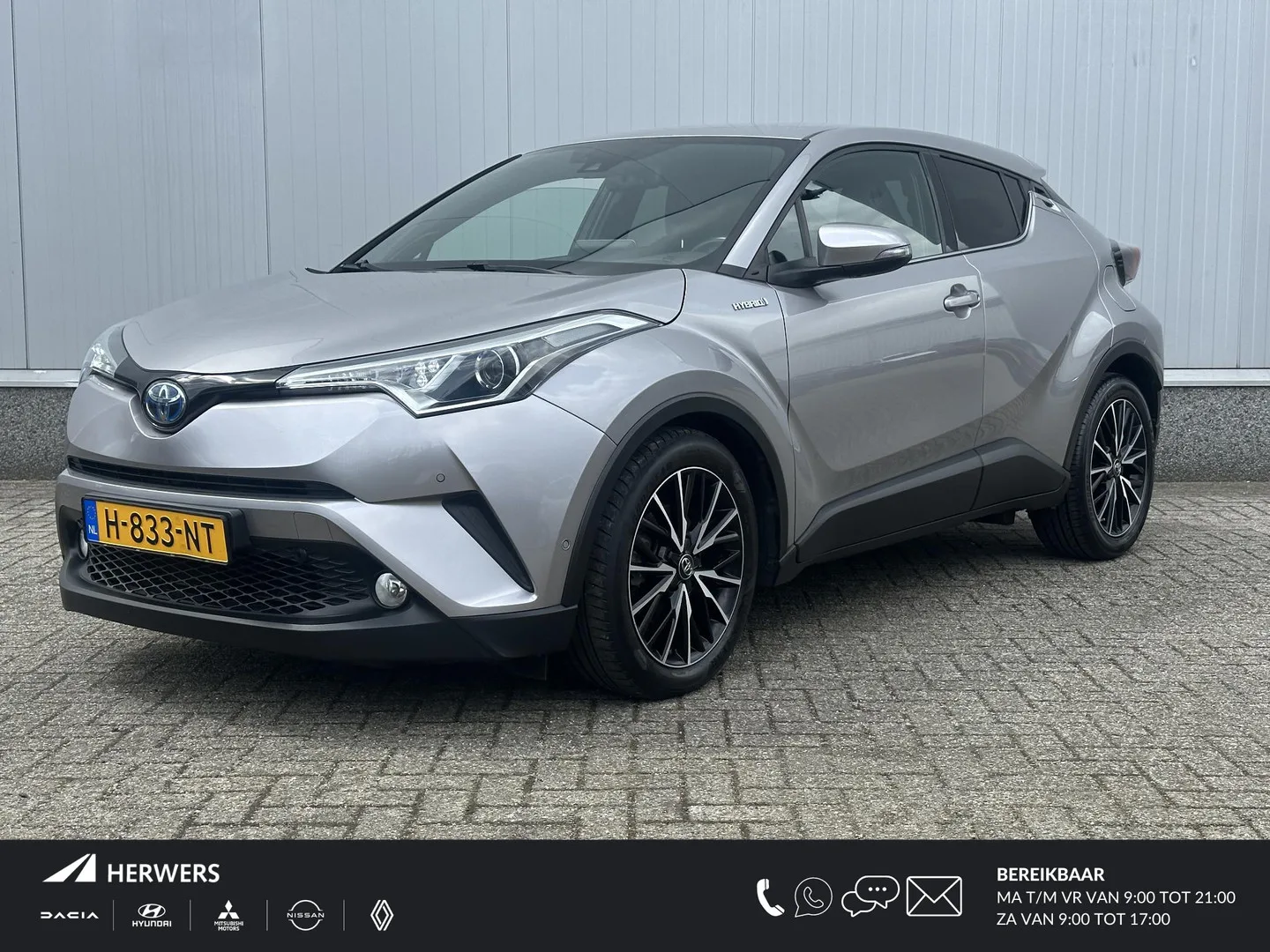 Toyota C-HR (2020) — foto 1
