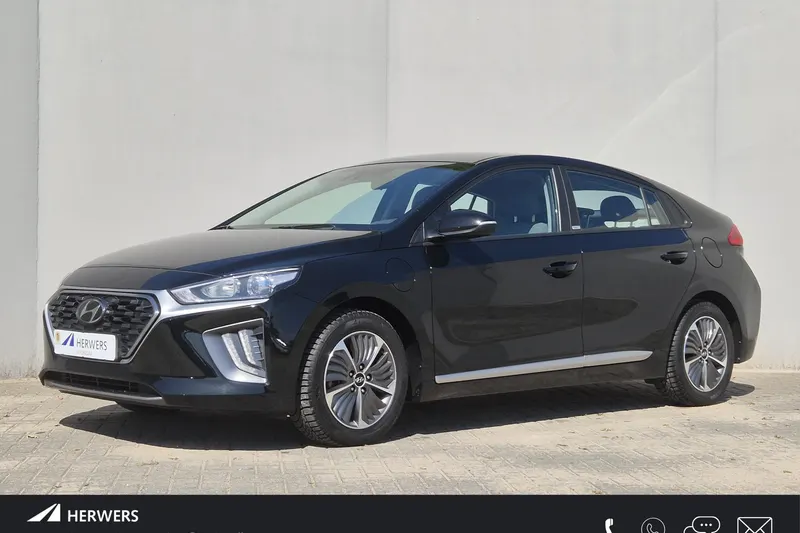 Hyundai Ioniq (2021)