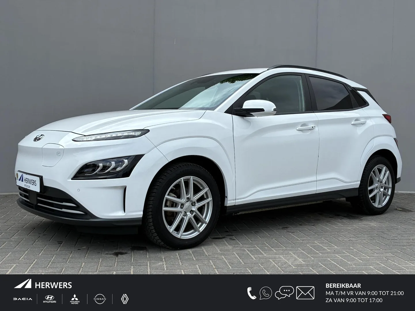 Hyundai Kona (2023) — foto 1